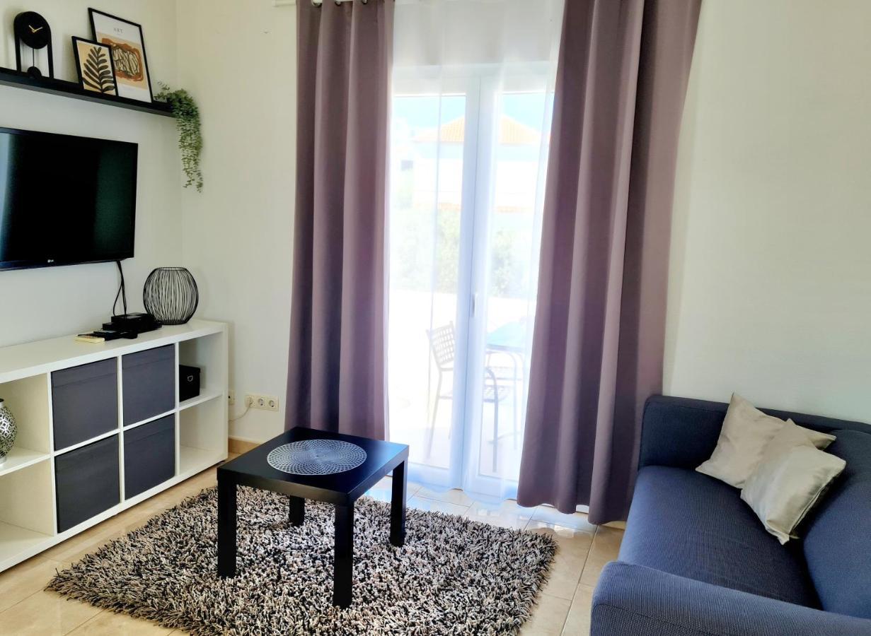 Apartment In Murter Eksteriør bilde